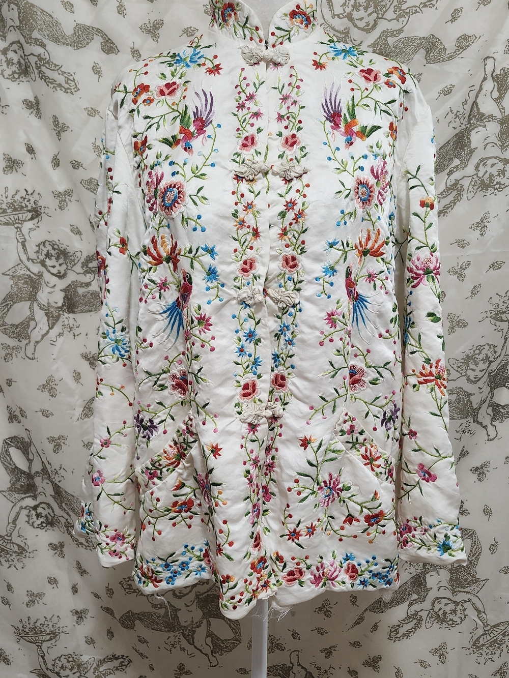 Vintage 60s Plum Blossoms Silk Hand Embroidered Chinese Jacket L